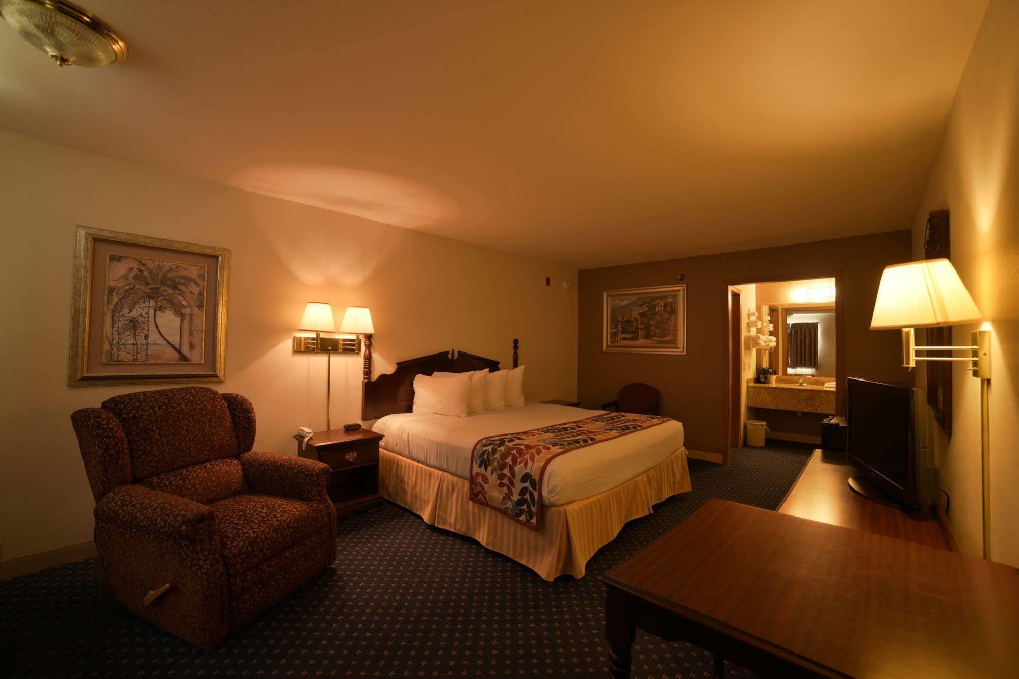 Dutton Inn Branson Bagian luar foto