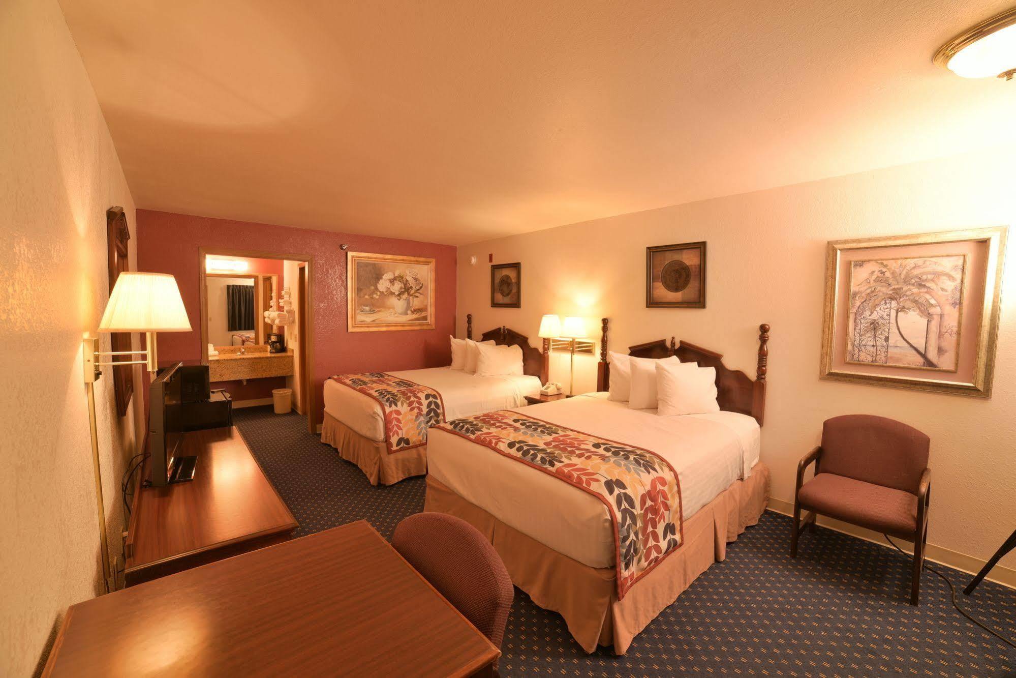 Dutton Inn Branson Bagian luar foto